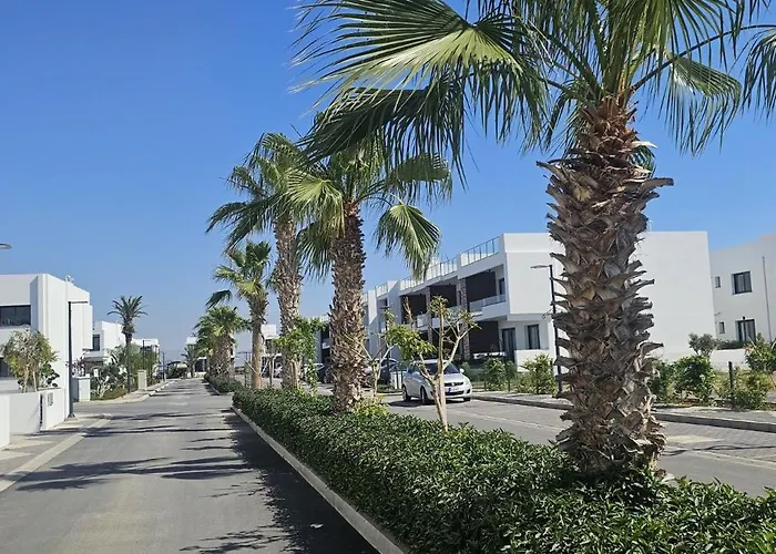 Modern Luxury Aglantzia